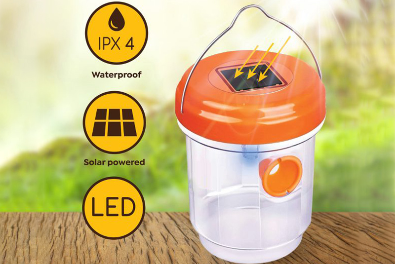 Fly-and-wasp-trap-with-solar-panel-3021-(2)