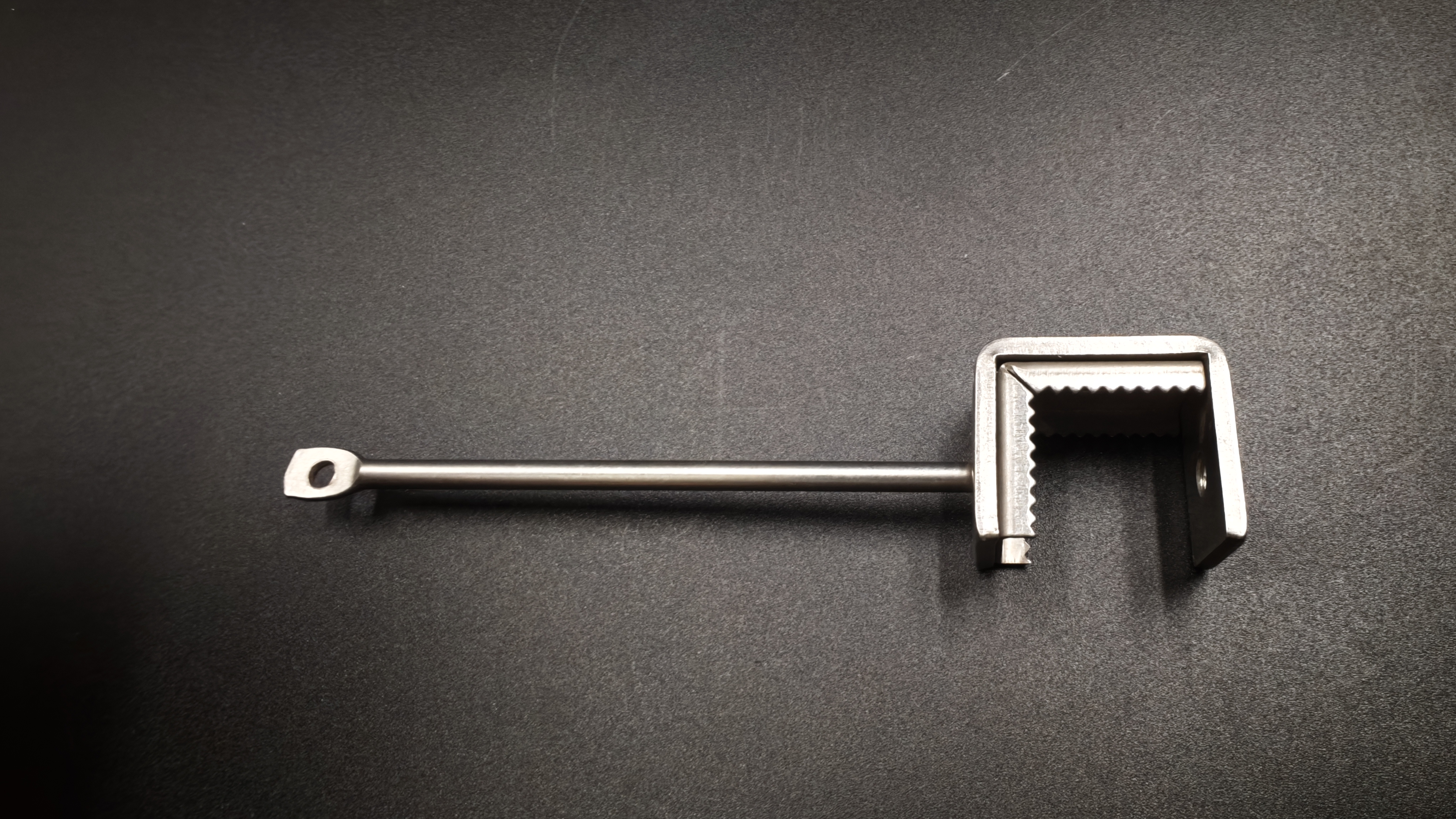 Gutter Clamp With Post1